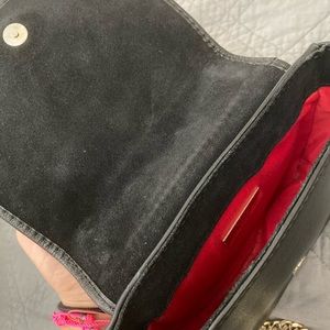 Carolina Herrera black side bag !